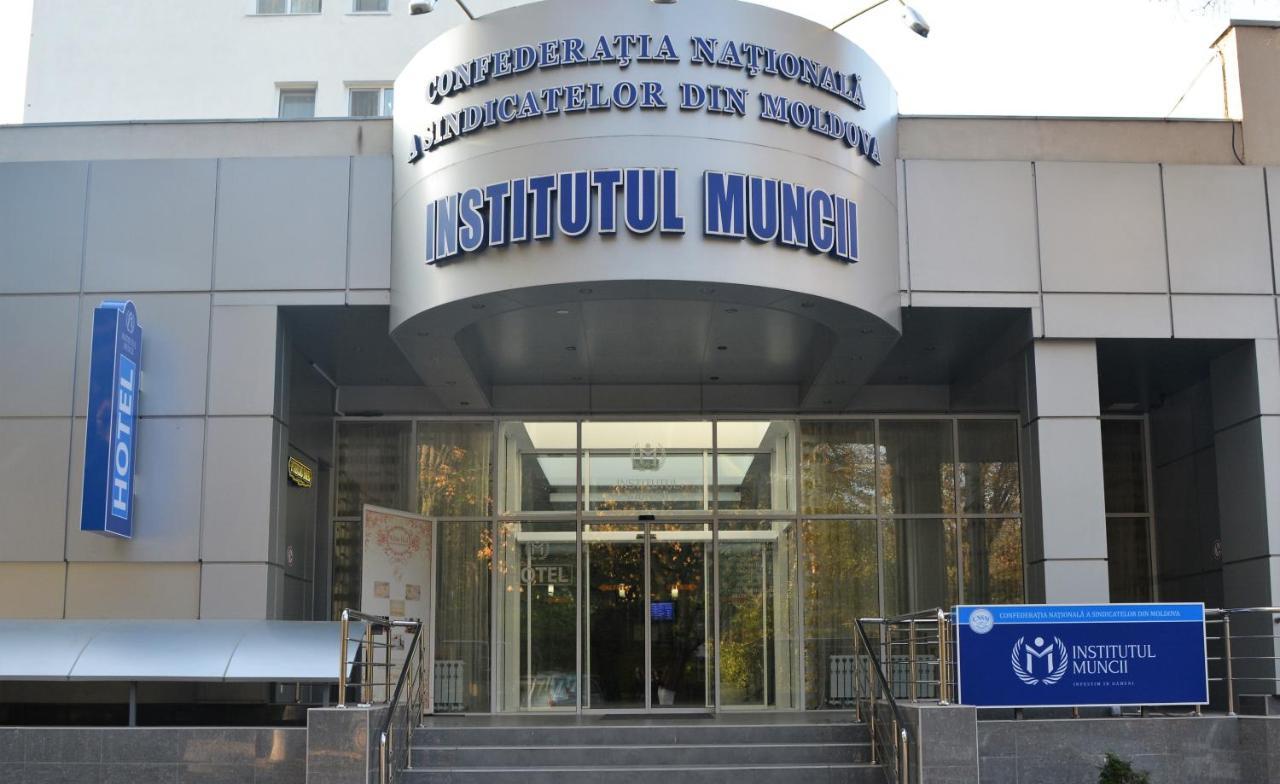 Institutul Muncii Chisinau Exterior photo